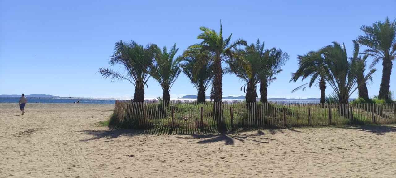 Hyères 2 Chambres Cote Plage Et Aeroport المظهر الخارجي الصورة