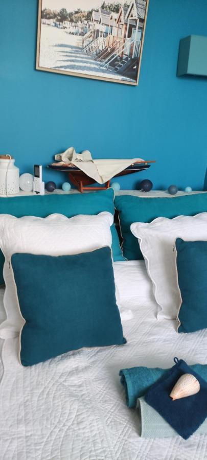 Hyères 2 Chambres Cote Plage Et Aeroport المظهر الخارجي الصورة