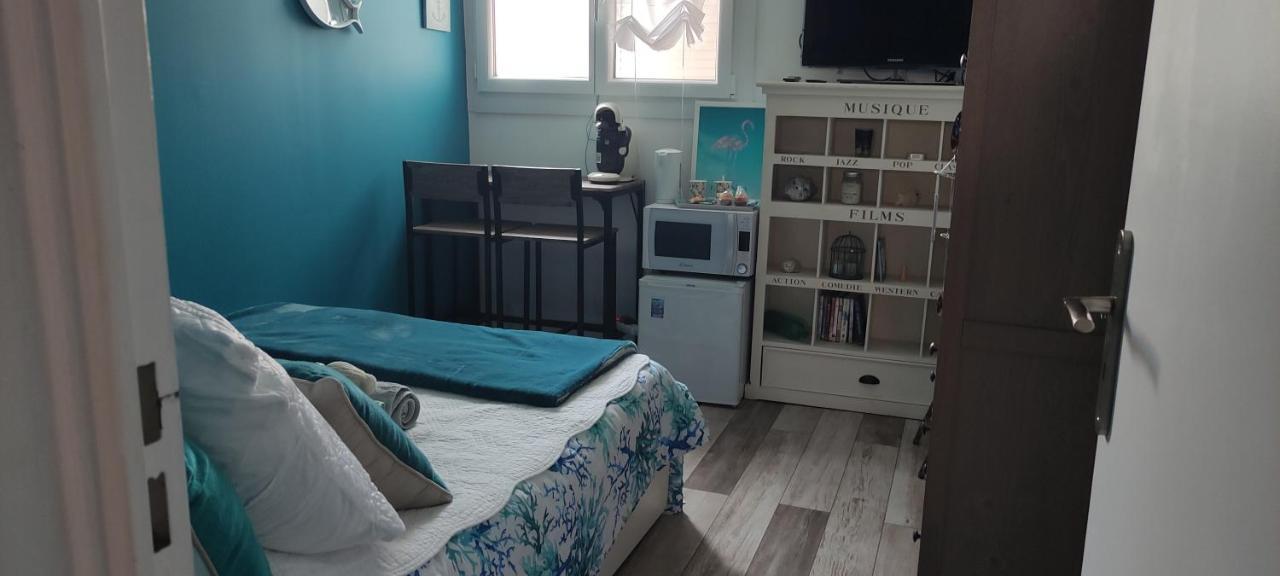 Hyères 2 Chambres Cote Plage Et Aeroport المظهر الخارجي الصورة